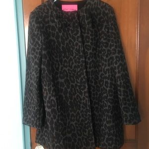 Betsey Johnson Ladies sz Large Leopard Print Coat